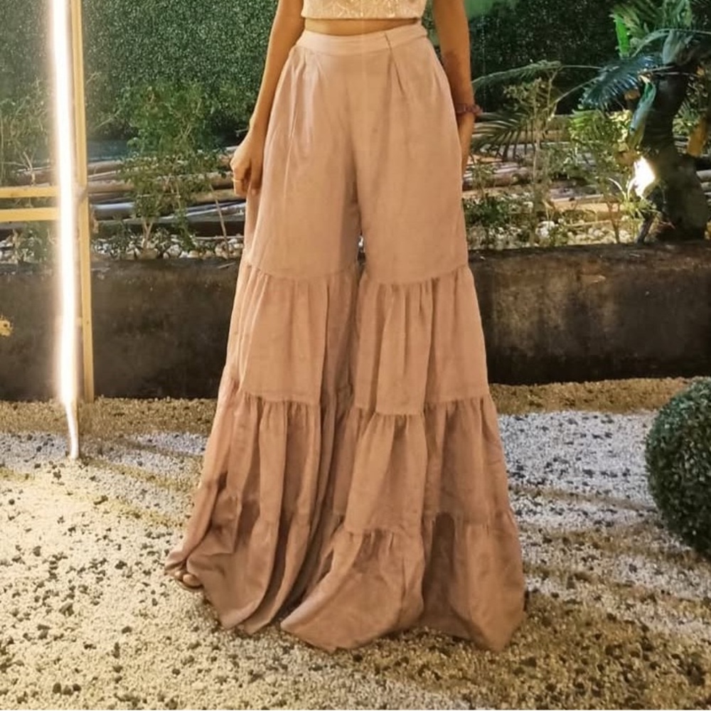 BNWOT Free People Elegant Tan Layered Pant size Medium